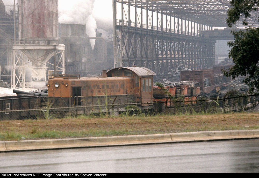 Lone Star Steel Alco switcher #4 works scrap tracks.